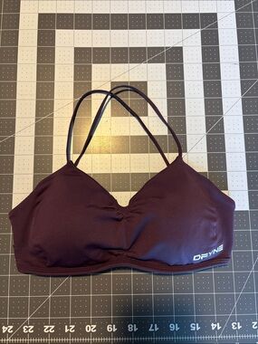 DFYNE Burgundy/Plum Vision Sports Bra